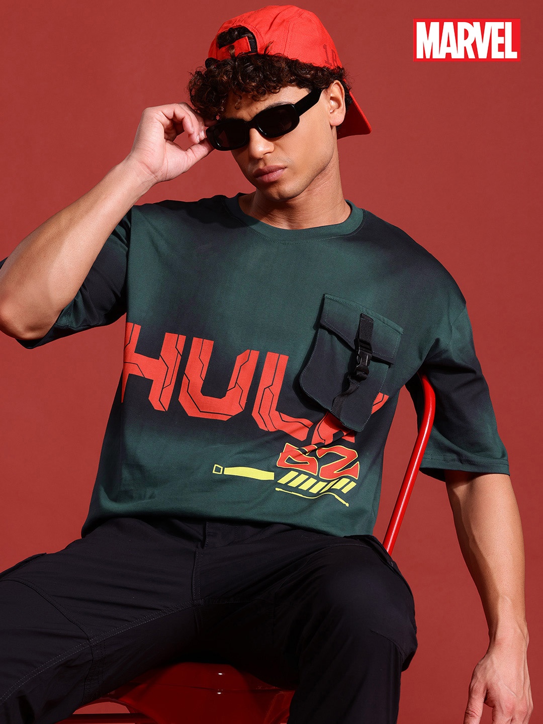 

MARVEL STREET Men Typography Printed Drop-Shoulder Sleeves Pure Cotton T-shirt, Green