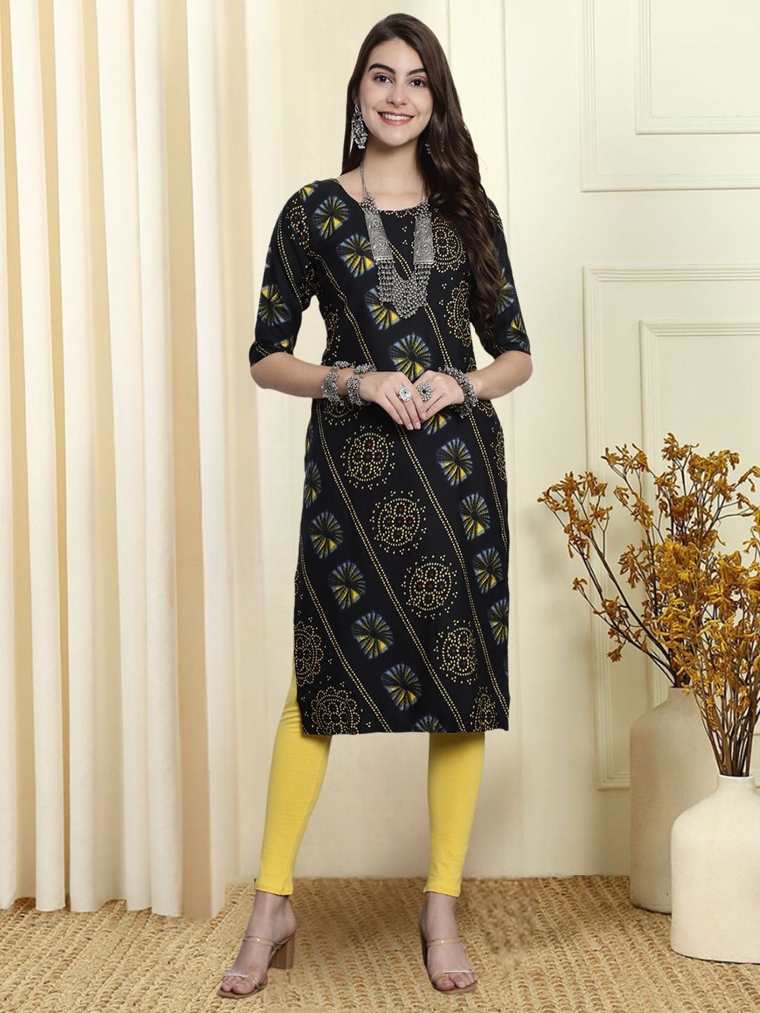 

7Threads Bandhani Printed Round Neck Kurta, Black