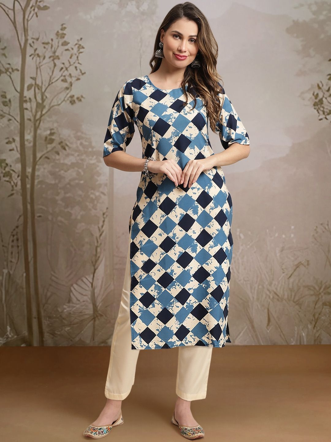 

7Threads Geometric Printed Round Neck Straight Kurta With Trouser, Off white