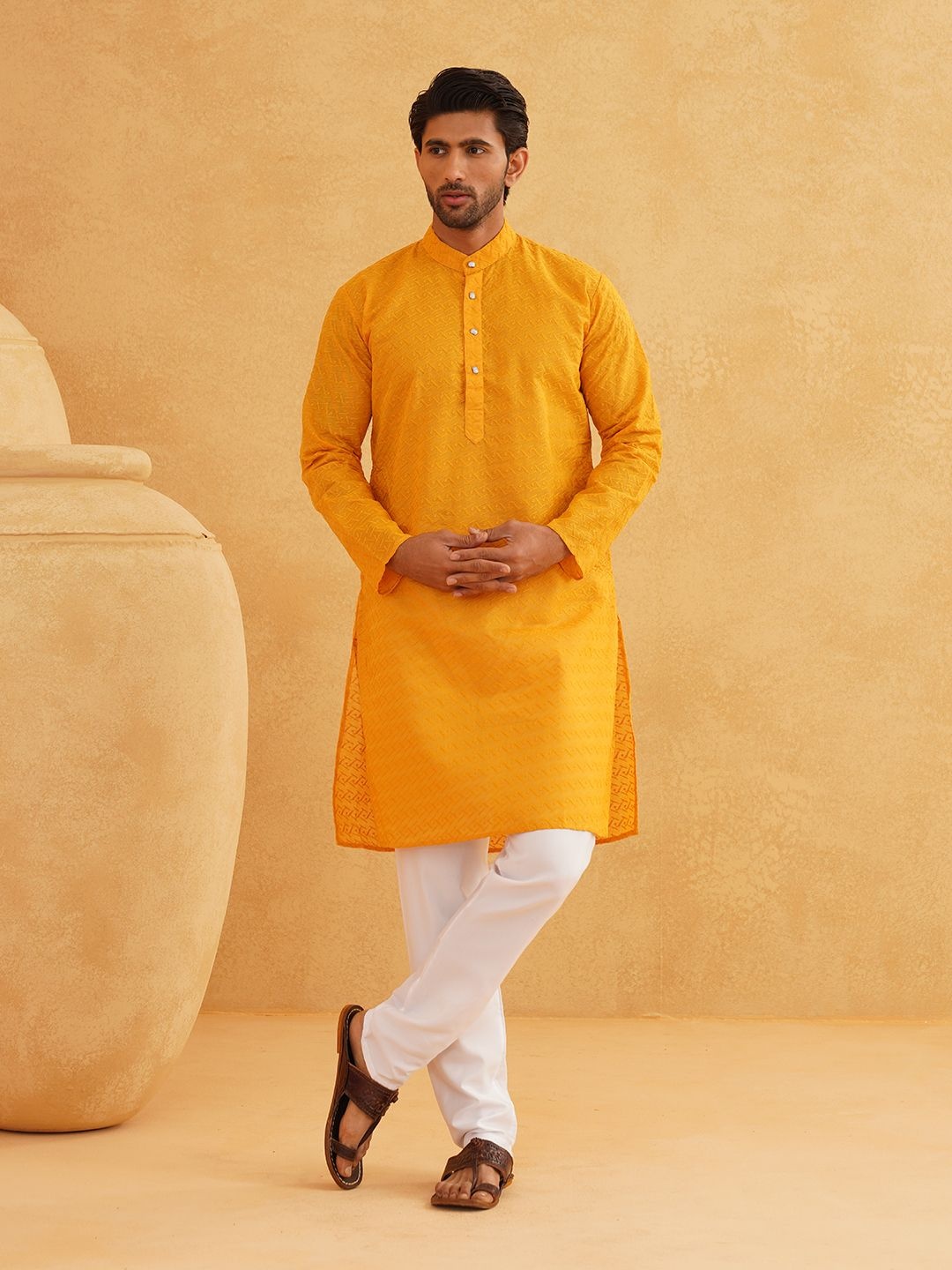 

SOJANYA Geometric Embroidered Mandarin Collar Pure Cotton Straight Kurta, Mustard