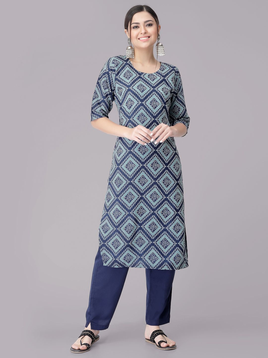 

7Threads Ethnic Motifs Printed Round Neck Straight Kurta With Trousers, Blue