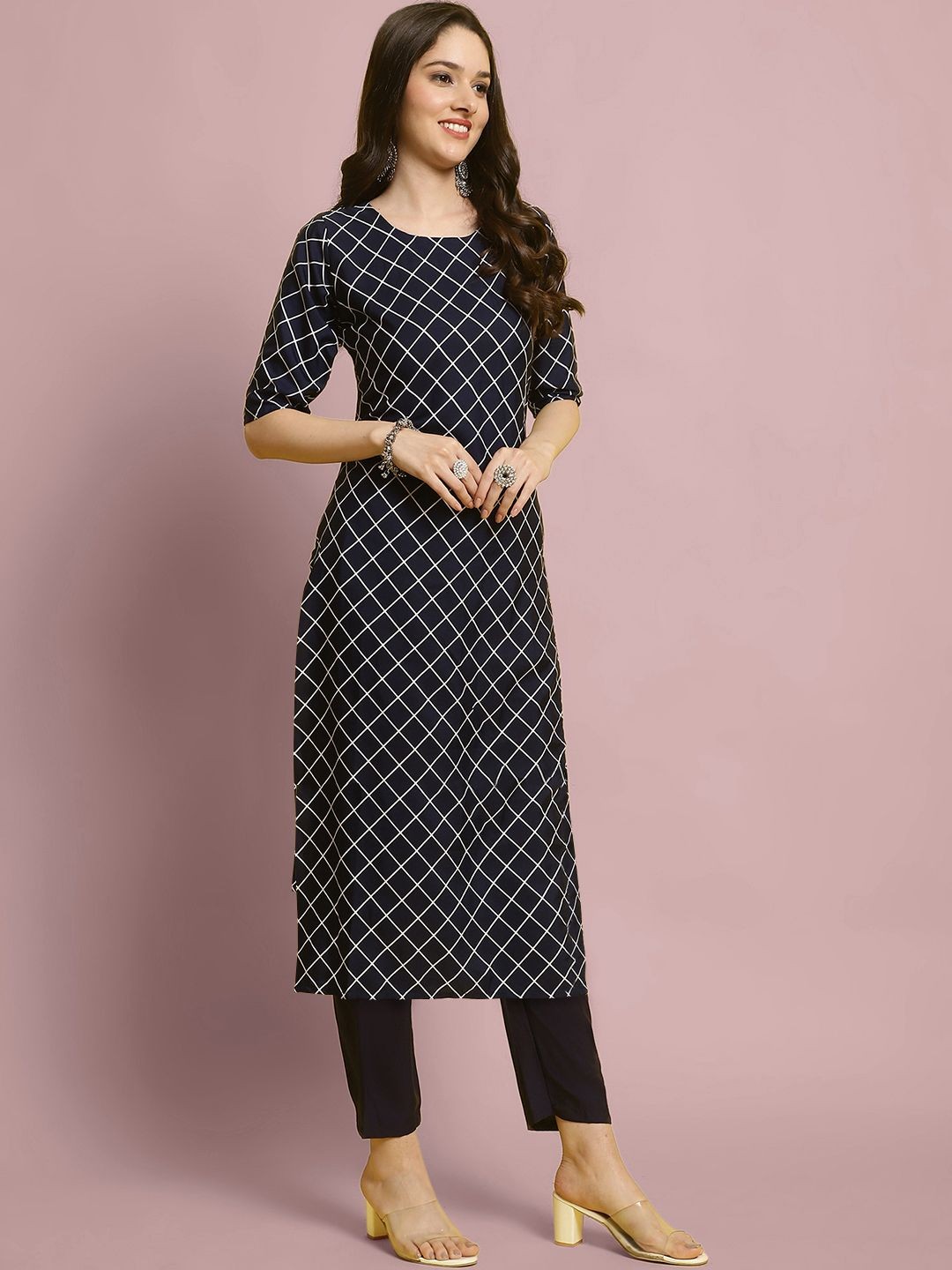 

7Threads Checked Printed Straight Kurta With Trousers, Navy blue