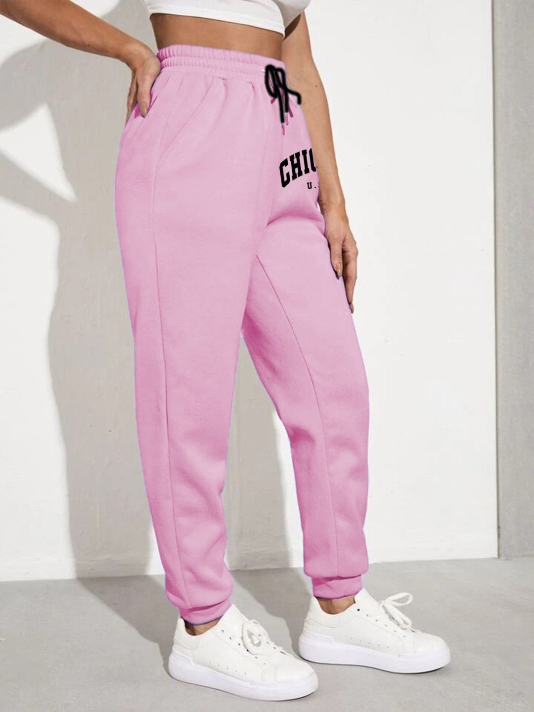 

TABADTOD Women Printed Relaxed Mid-Rise Joggers Trousers, Pink