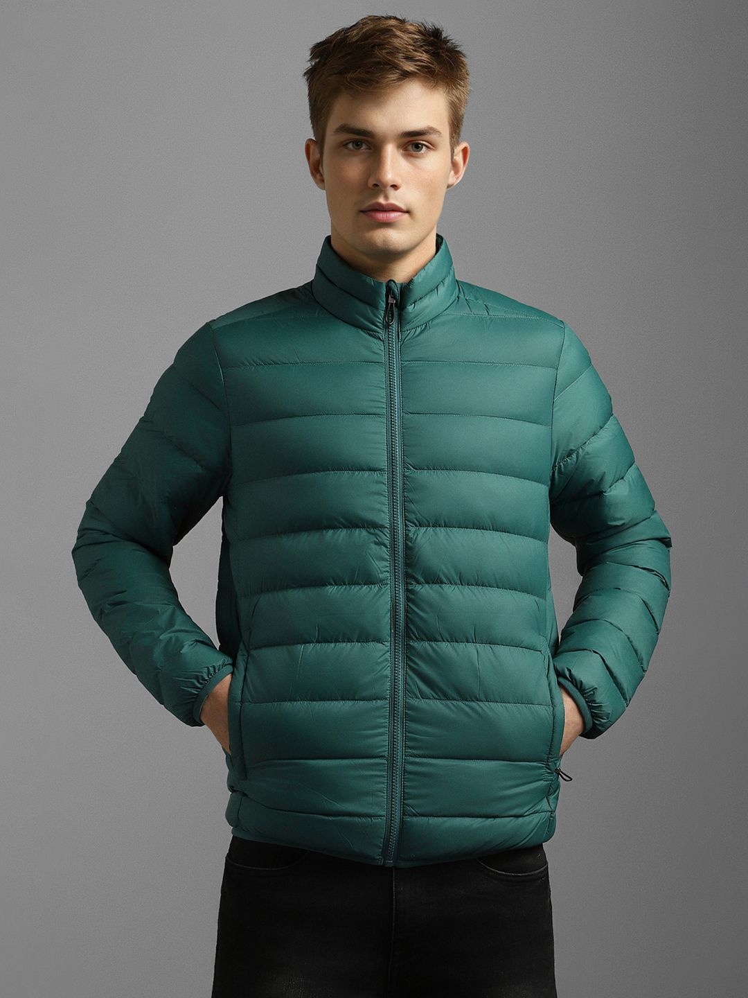 

Louis Philippe Sport Men Puffer Stand Collar Cotton Casual Jacket, Green