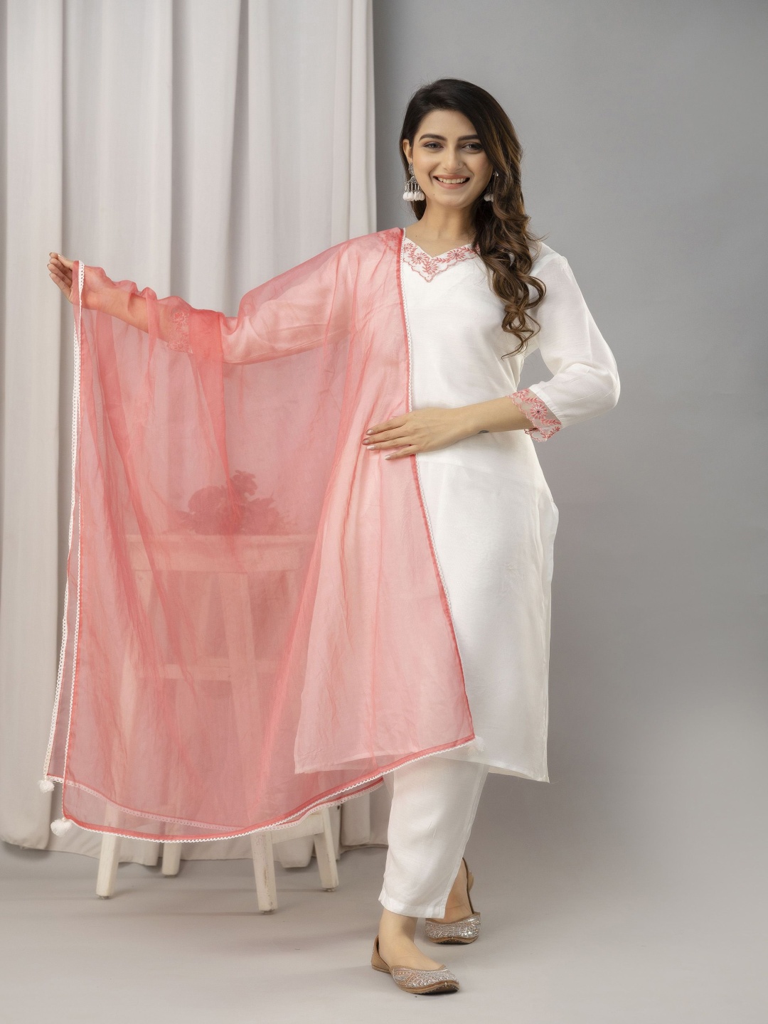 

FrionKandy Muslin Embellished V-Neck Straight Kurta With Trouser And Dupatta, White
