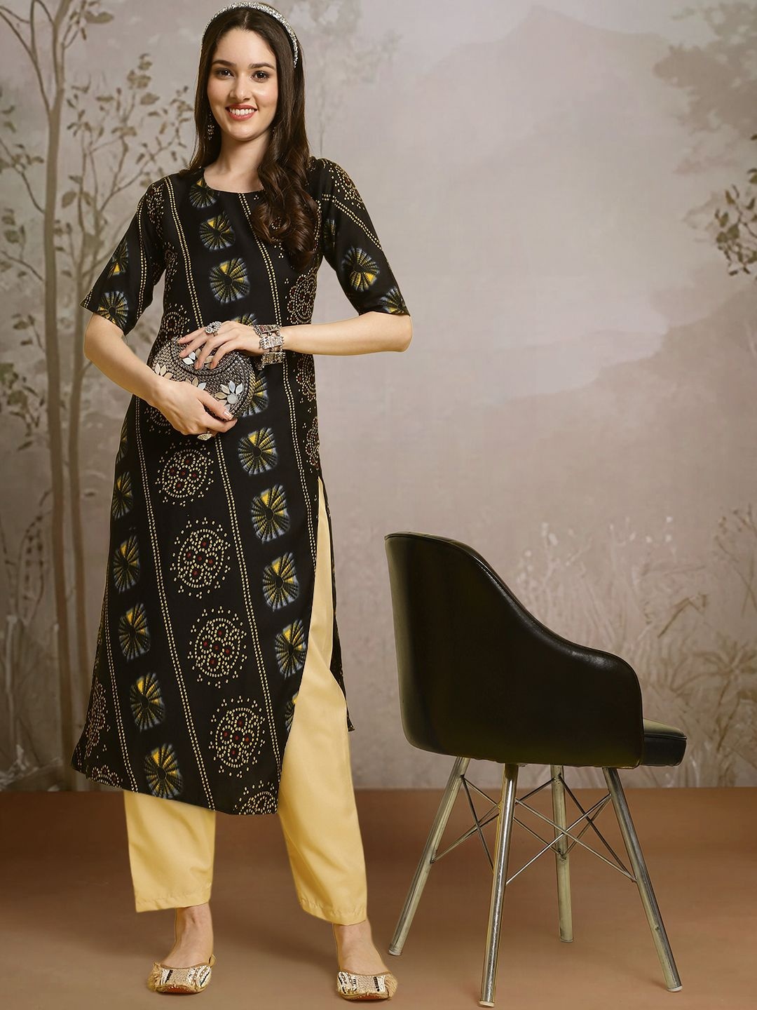 

7Threads Bandhani Printed Round Neck Straight Kurta With Trouser, Black