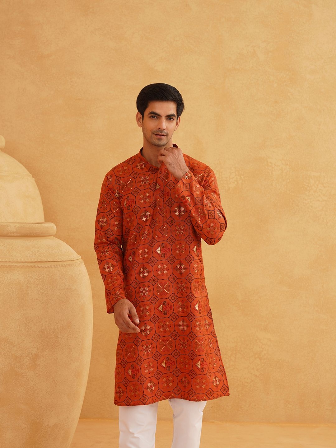 

SOJANYA Ethnic Motifs Printed Band Collar Straight Long Kurta, Orange
