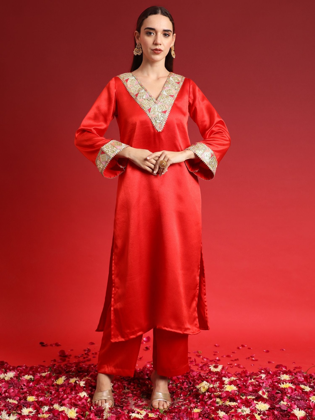 

Salvia Sky Sequinned V-Neck Straight Kurta With Trouser, Red