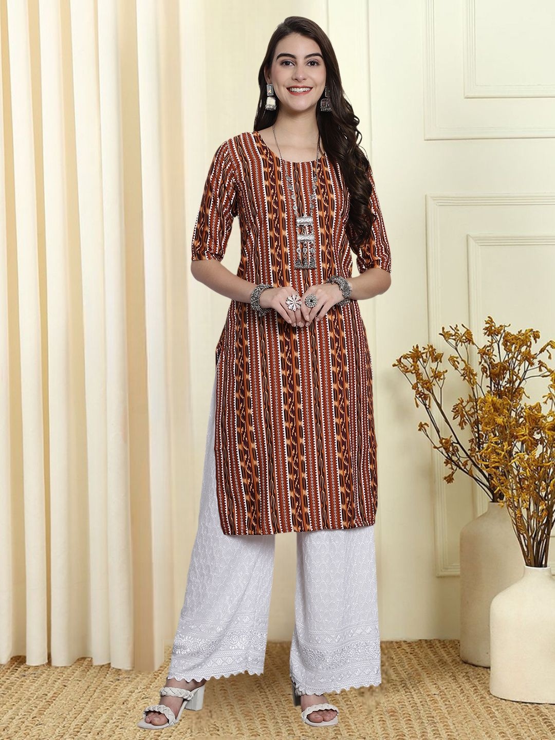 

7Threads Geometric Printed Round Neck Straight Shaped Kurta, Brown