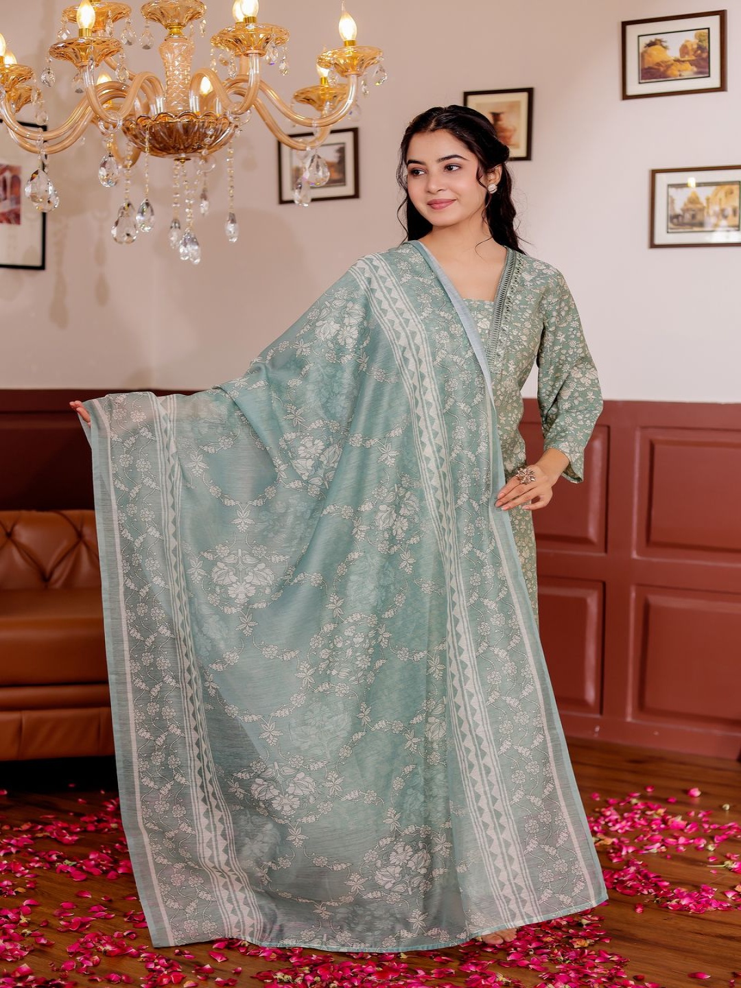 

Chandbaali Floral Printed Straight Thread Work Kurta With Trousers And Dupatta, Green