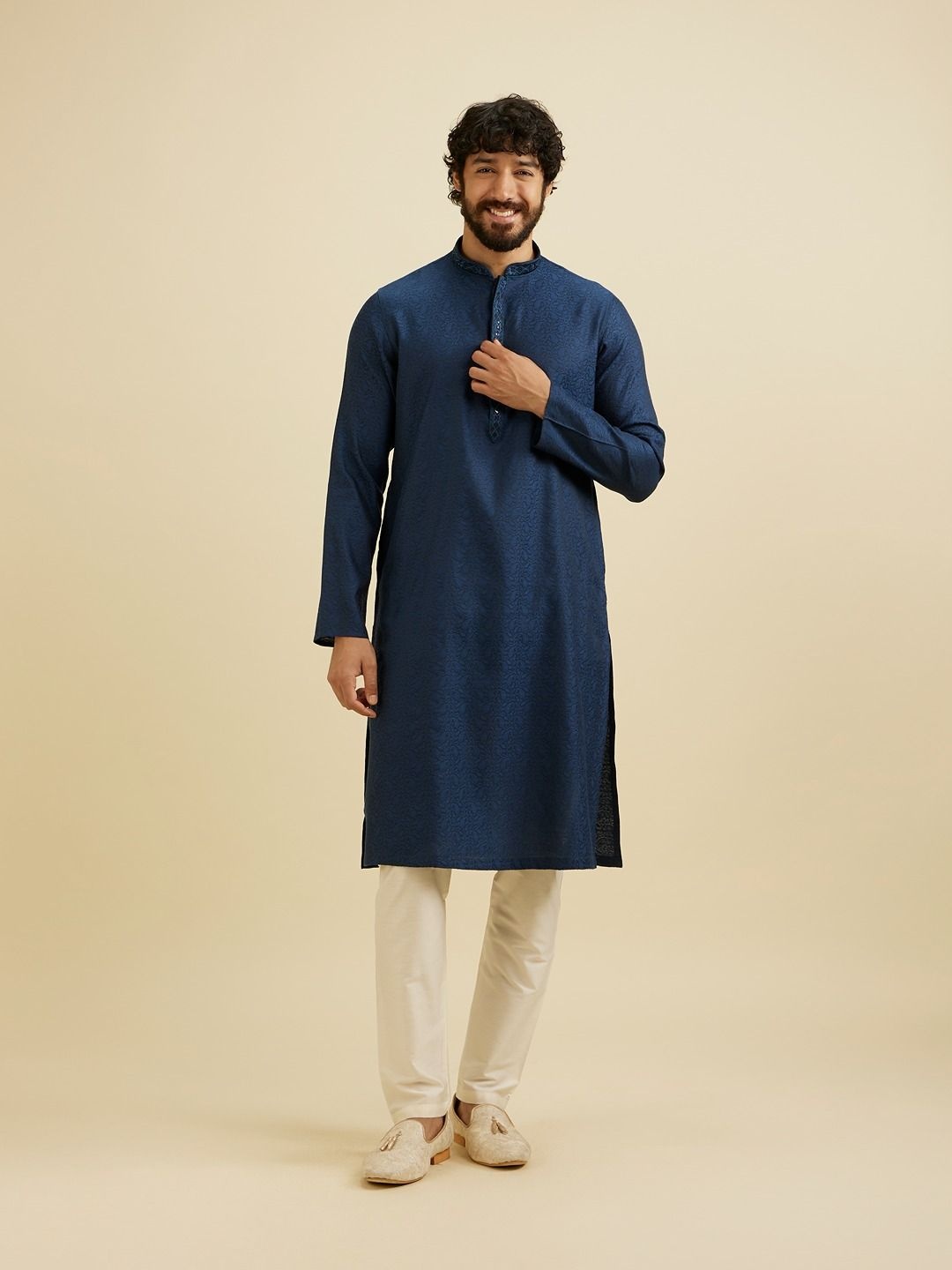 

Manyavar Woven Design Sequinned Mandarin Collar Straight Kurta With Pyjama, Blue