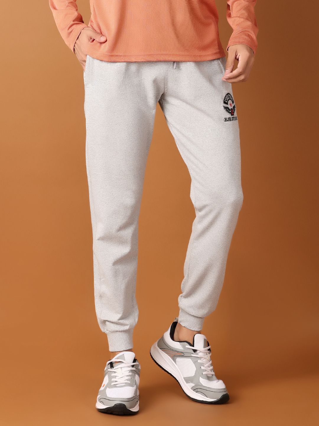 

V-Mart Men Cotton Regular Fit Joggers, Grey melange