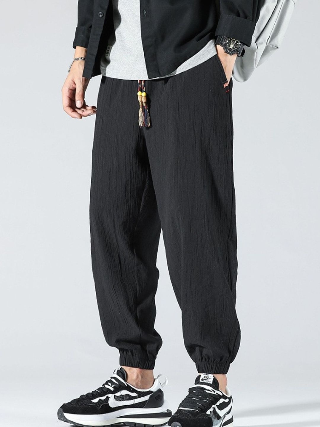 

StyleCast Men Original Mid-Rise Regular Fit Joggers, Black