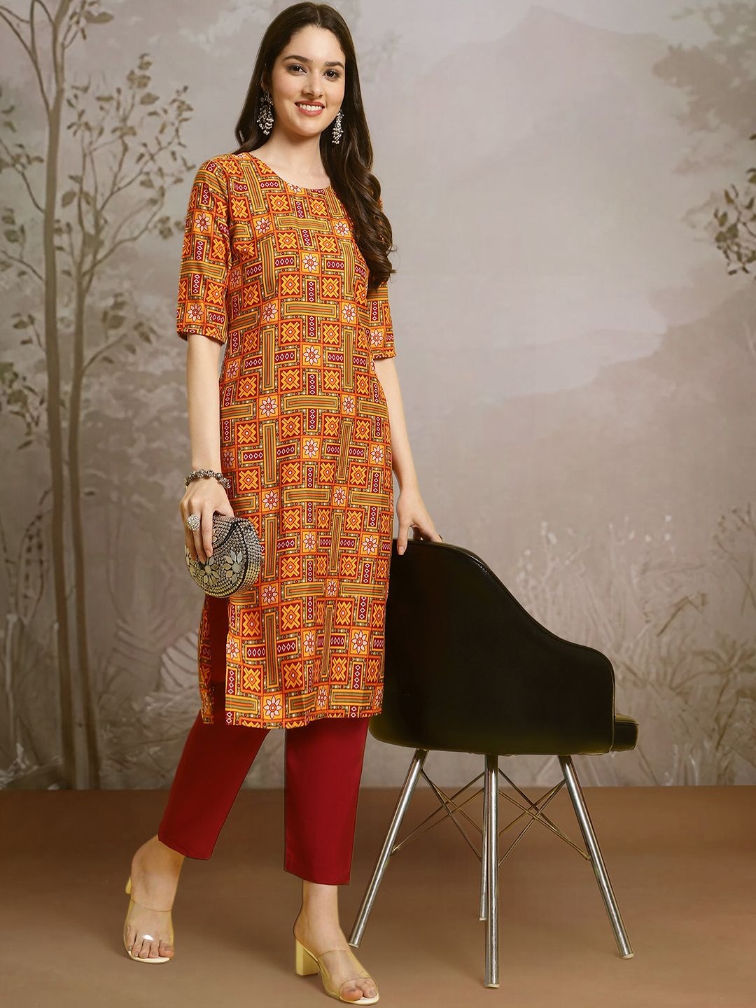 

7Threads Geometric Printed Round Neck Straight Kurta With Trouser, Orange