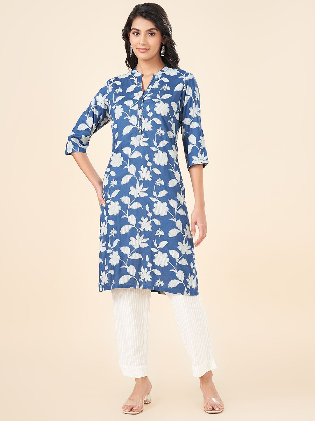 

RANGMANCH BY PANTALOONS Floral Printed Kurta, Blue