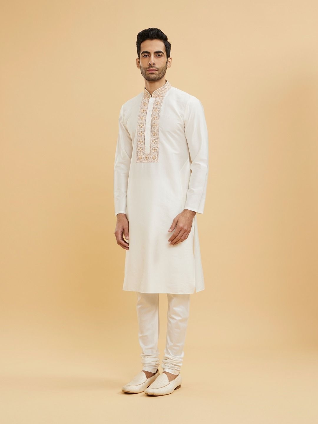 

Twamev Floral Embroidered Mandarin Collar Mirror Work Straight Kurta With Churidar, Cream