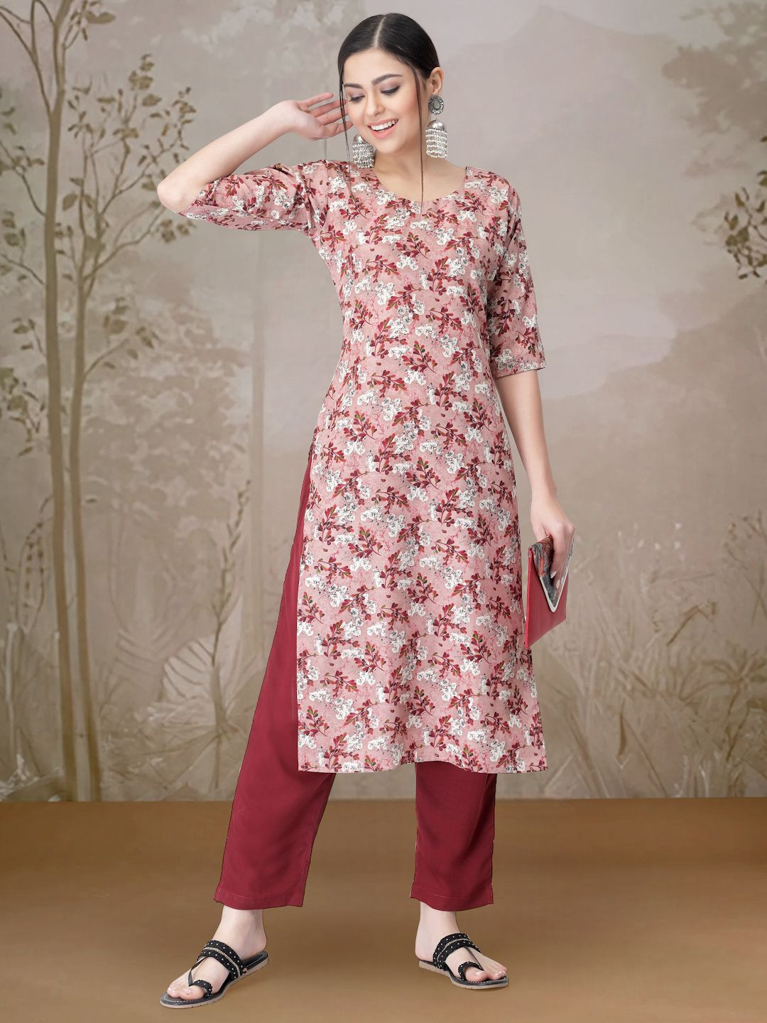 

7Threads Floral Printed Round Neck Straight Kurta With Trouser, Peach