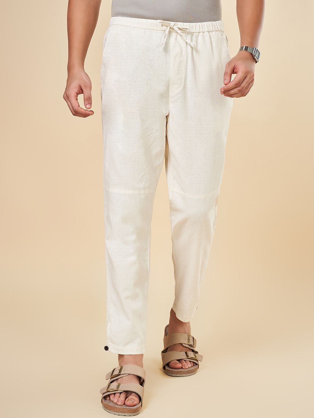 

7 Alt by Pantaloons Men Cotton Slim Fit Trousers, Cream