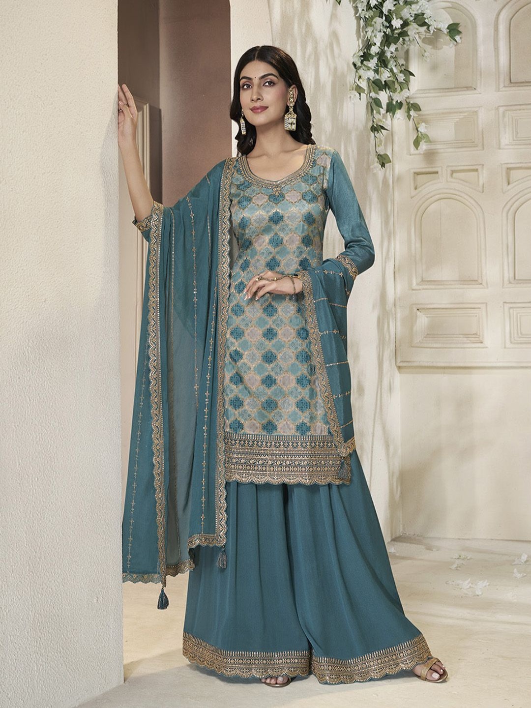 

Seerat Ethnic Motifs Embroidered Straight Pure Silk Kurta with Sharara And Dupatta, Teal