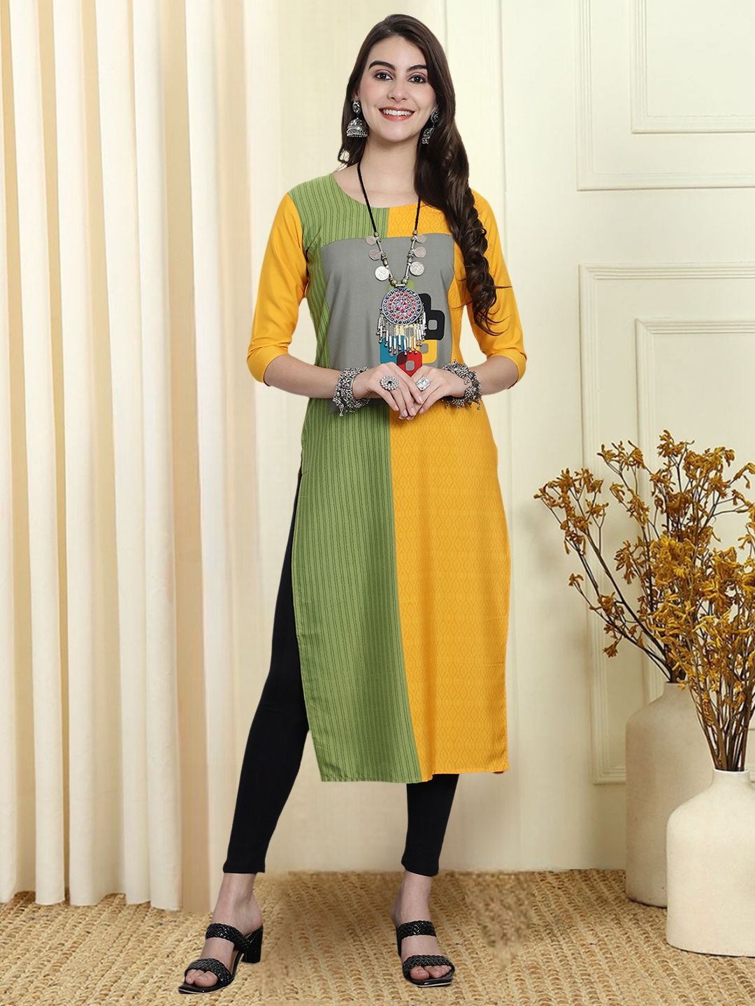 

7Threads Colourblocked Round Neck Straight Kurta, Yellow