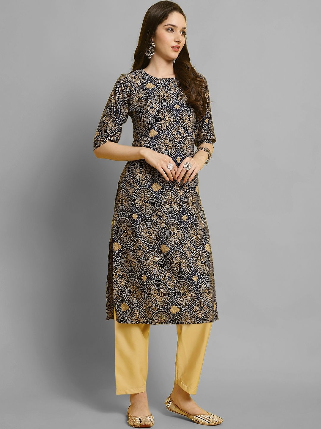 

7Threads Ethnic Motifs Printed Round Neck Straight Kurta With Trouser, Black