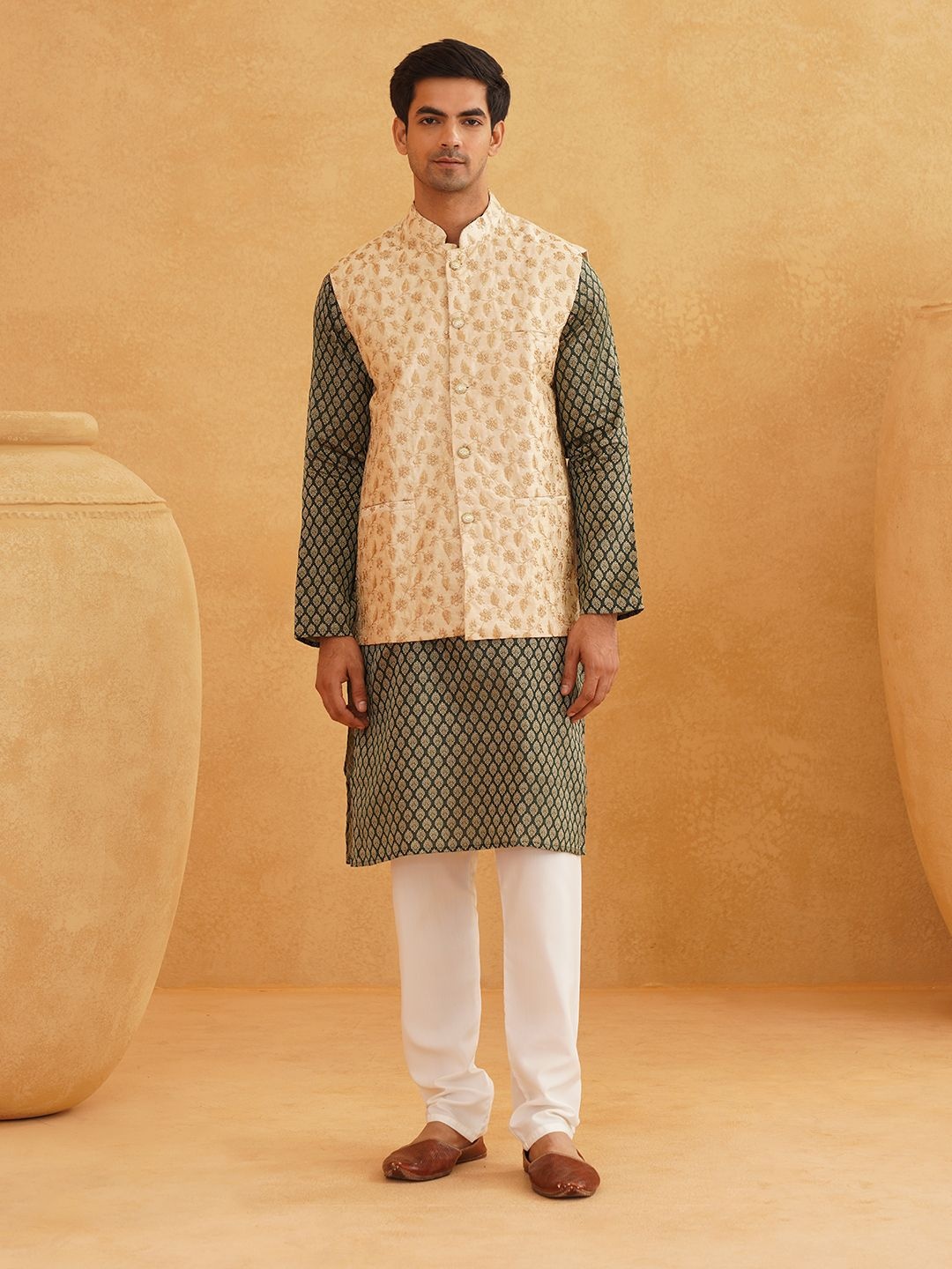 

SOJANYA Ethnic Motifs Printed Mandarin Collar Kurta With Churidar And Nehru Jacket, Green