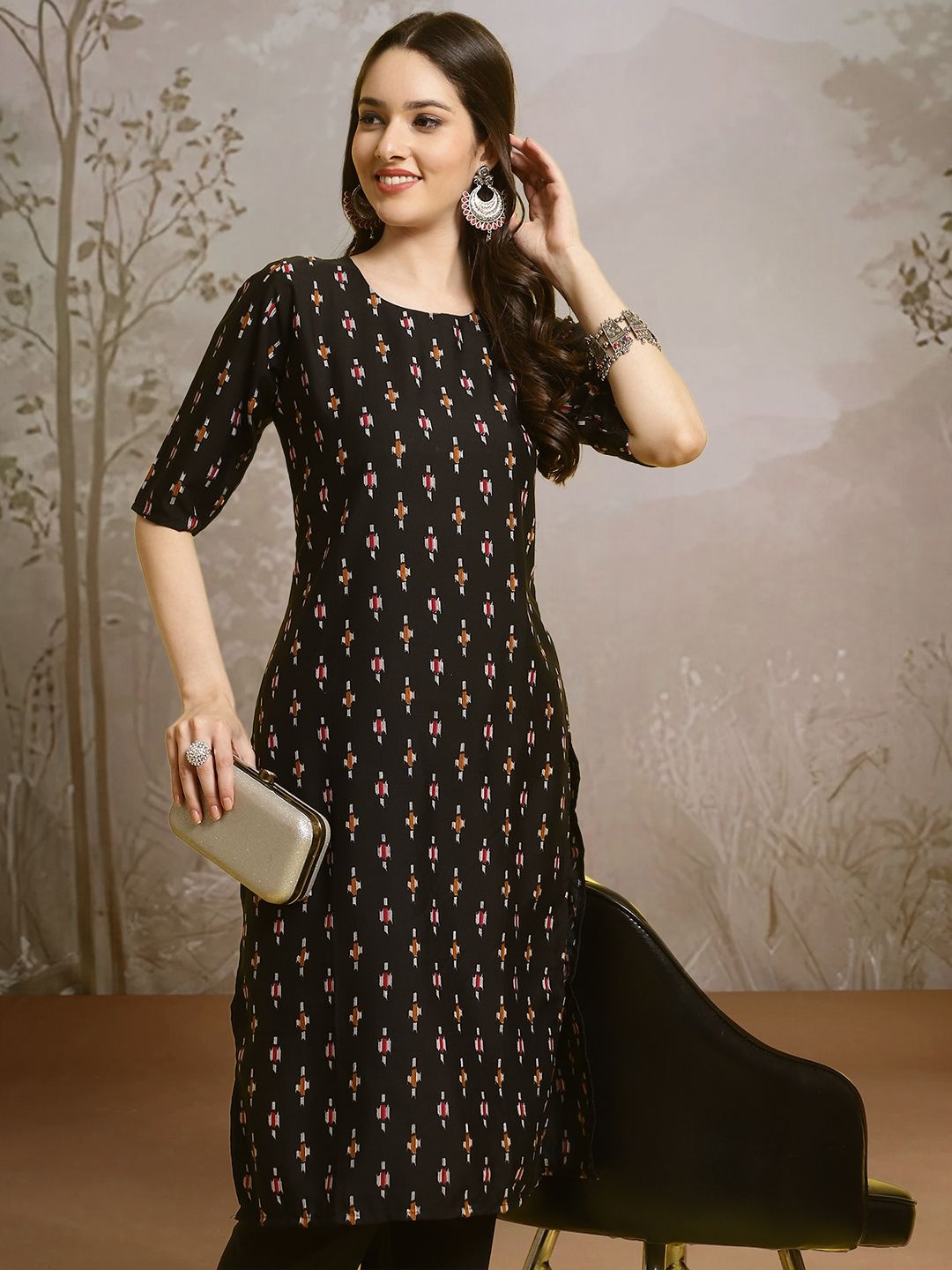 

7Threads Ethnic Motifs Printed Round Neck Straight Kurta With Trousers, Black