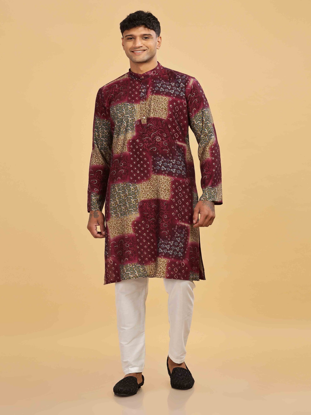 

Anouk Abstract Printed Mandarin Collar Straight Kurta, Maroon