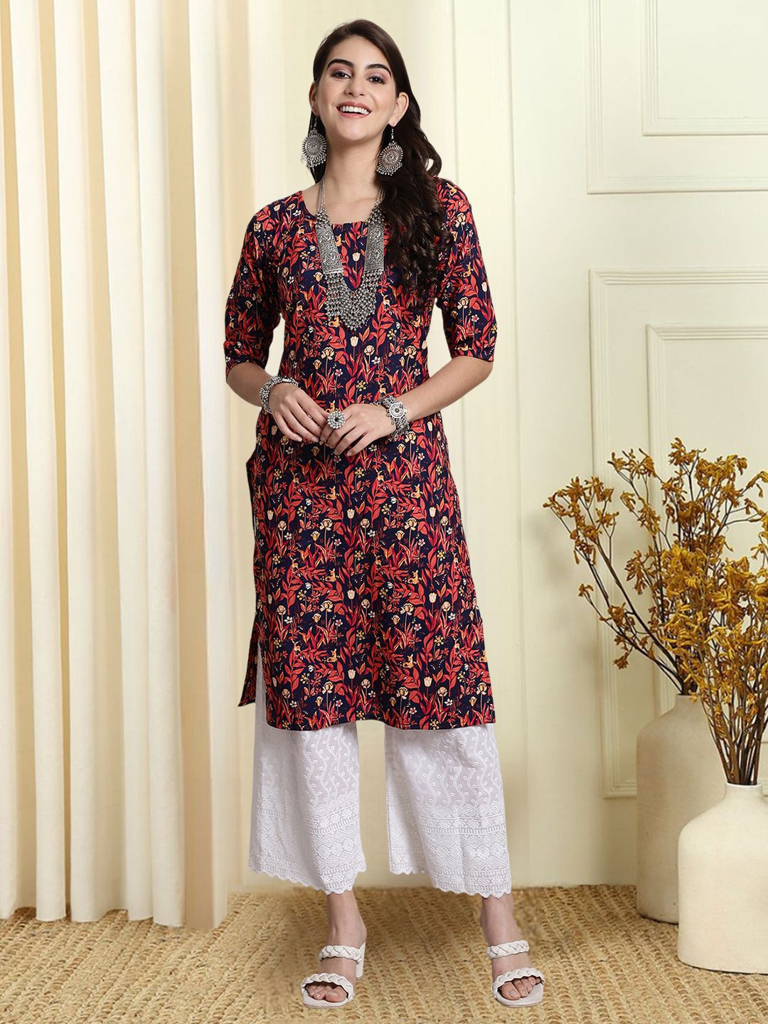 

7Threads Floral Printed Round Neck Straight Kurta, Blue