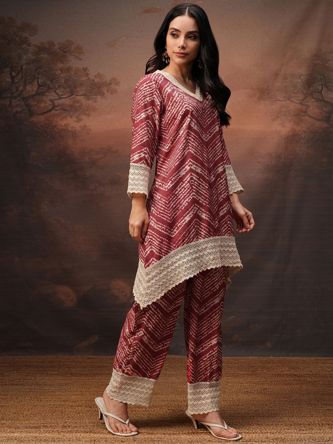 

Vishudh Rose Printed V-Neck Three-Quarter Sleeves Tunic With Trouser