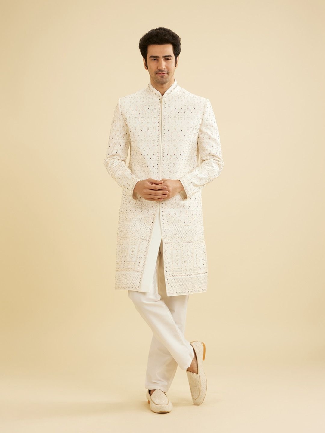 

Manyavar Men Embroidered Sherwani Set, Cream