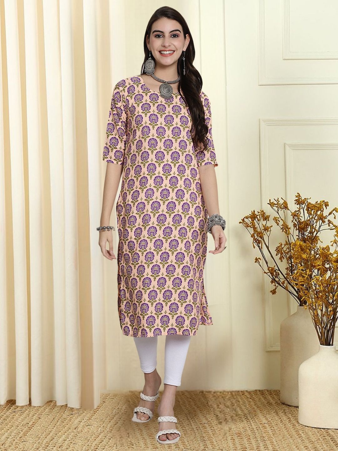 

7Threads Ethnic Motifs Printed Round Neck Kurta, Beige