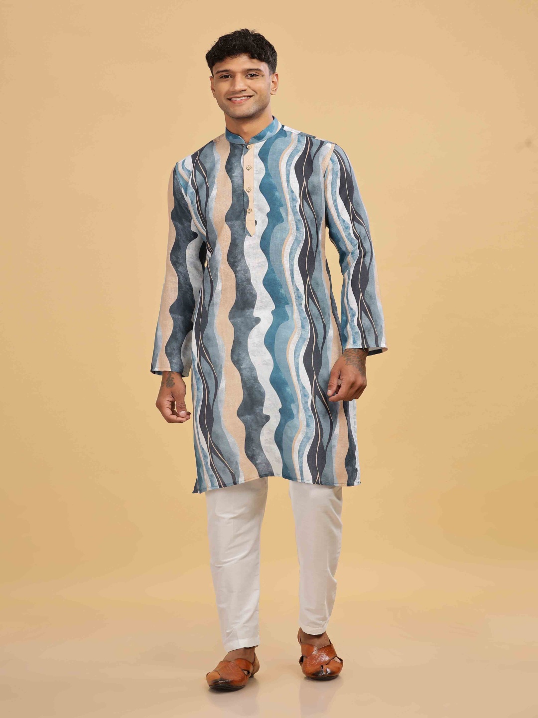

Anouk Abstract Woven Design Mandarin Collar Straight Kurta, Blue