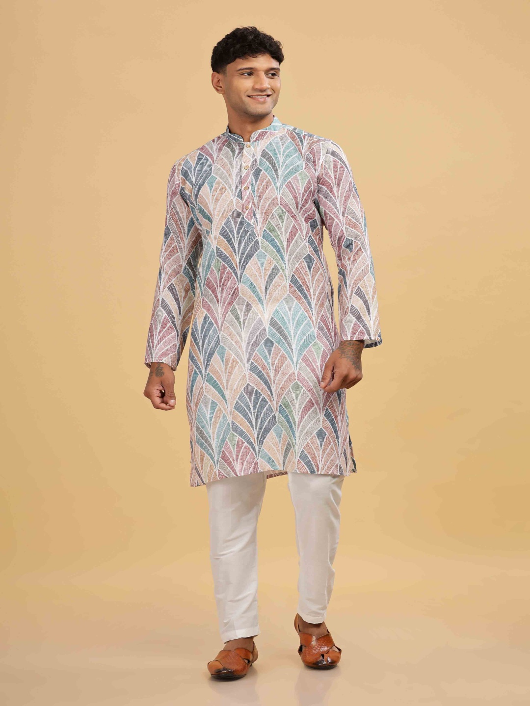 

Anouk Abstract Woven Design Mandarin Collar Straight Kurta, White