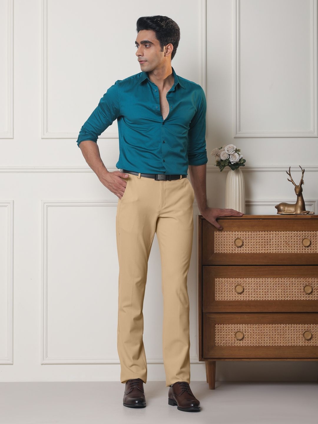 

SUBTRACT Men Mid-Rise Slim Fit Wrinkle Free Formal Trouser, Khaki