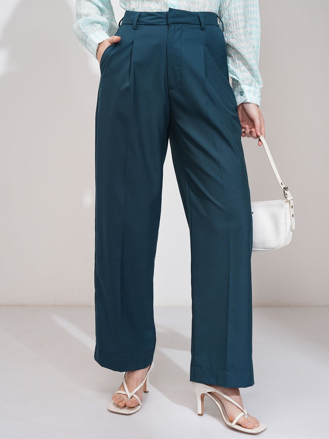 

CHIC BY TOKYO TALKIES Women Solid Relaxed Formal Wideleg Pants, Teal