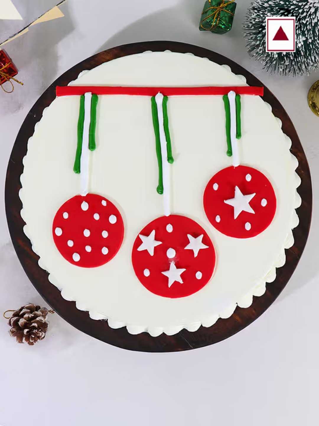 

Floweraura Christmas Ornament Theme Vanilla Flavour Round Shape Cake- 2 Kg, White