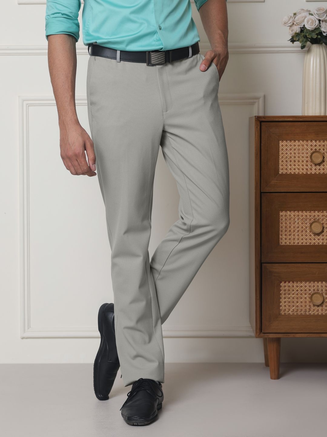 

SUBTRACT Men Mid-Rise Slim Fit Formal Trousers, Grey