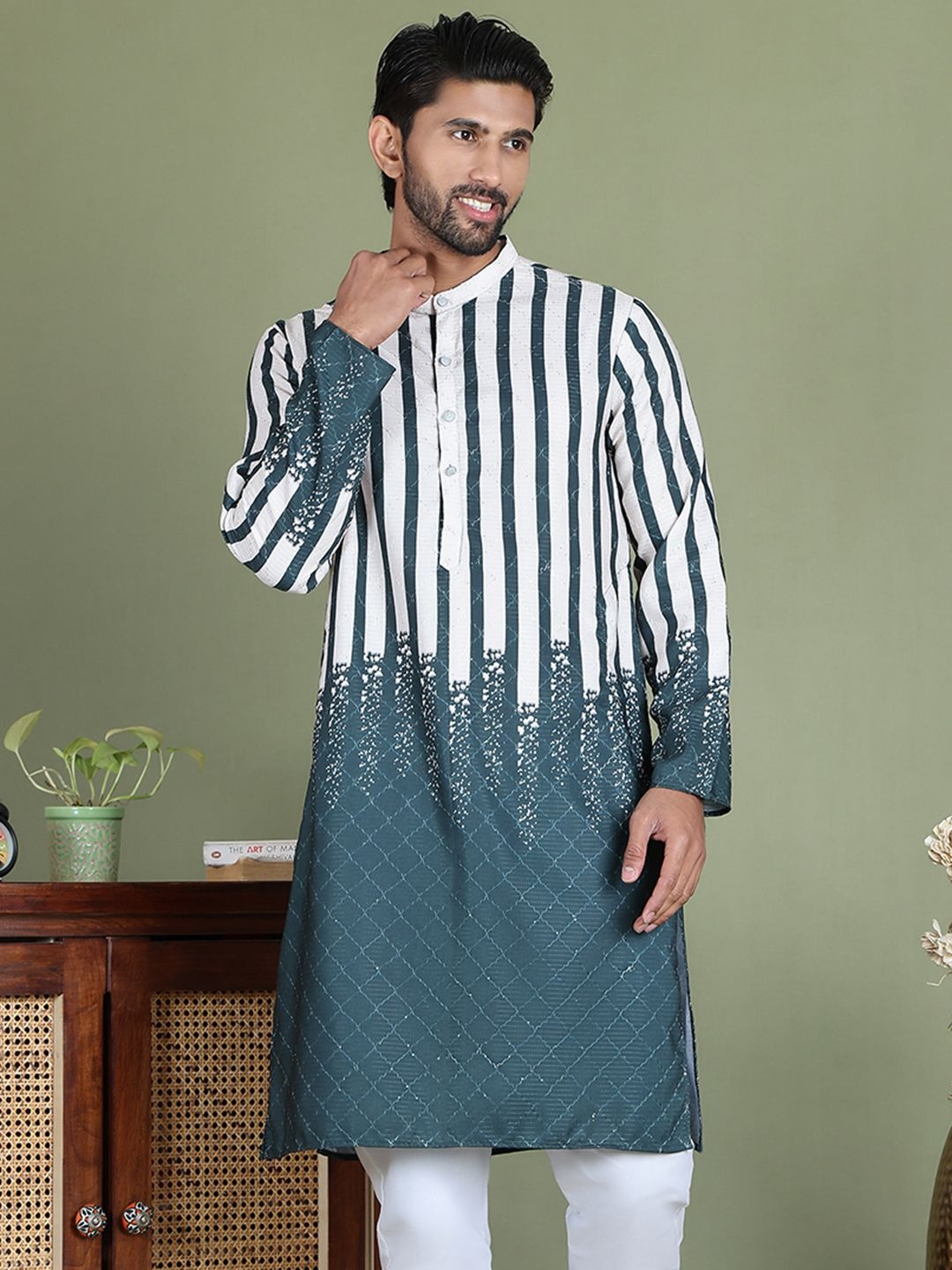 

Jompers Striped Printed Band Collar Sequenned Straight Kurta, Green