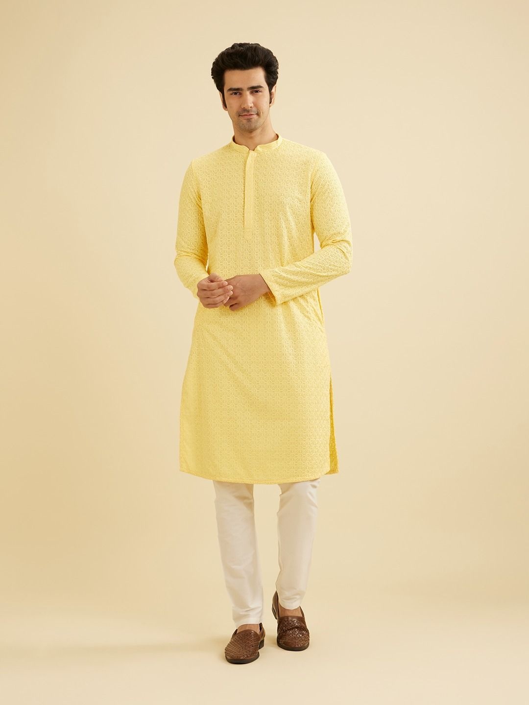 

Manyavar Men Floral Embroidered Regular Thread Work Kurta with Pyjamas, Yellow