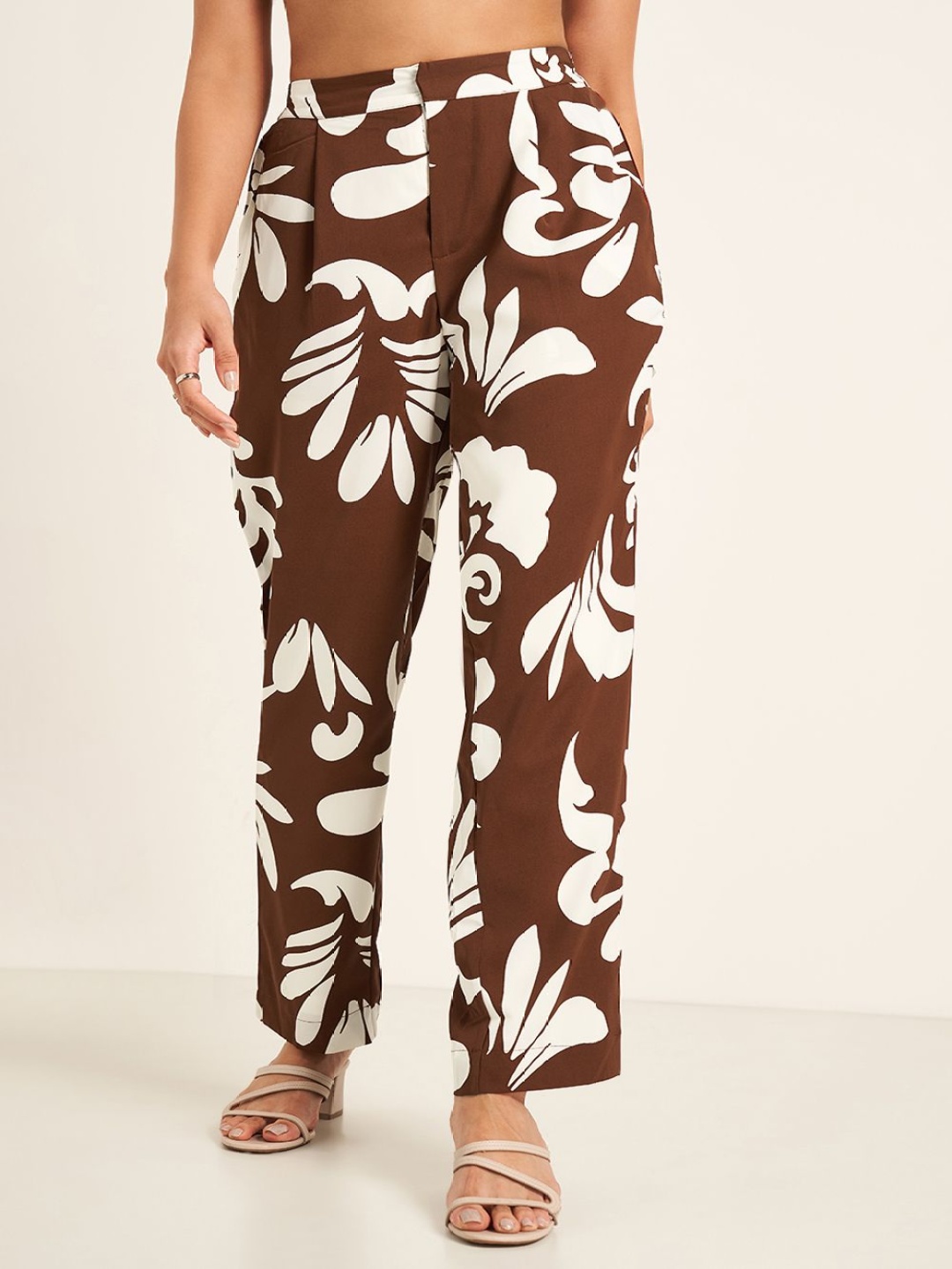 

Annabelle by Pantaloons Women Printed Straight Fit Mid-Rise Trousers, Brown