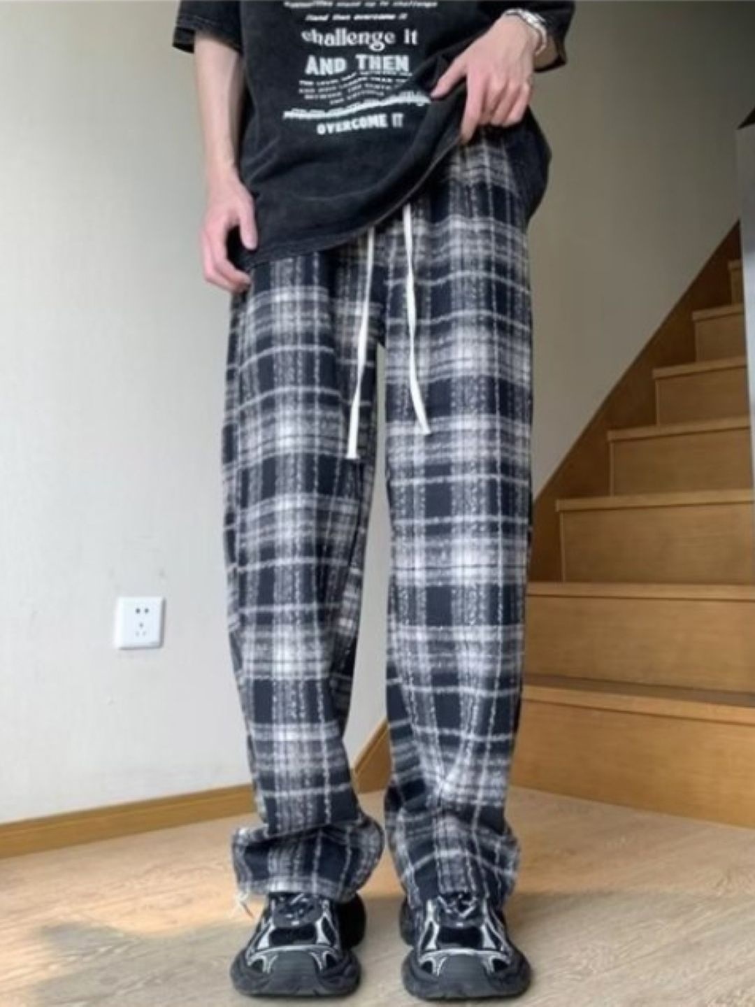 

StyleCast Men Checked Original Fit Mid-Rise Trousers, Black