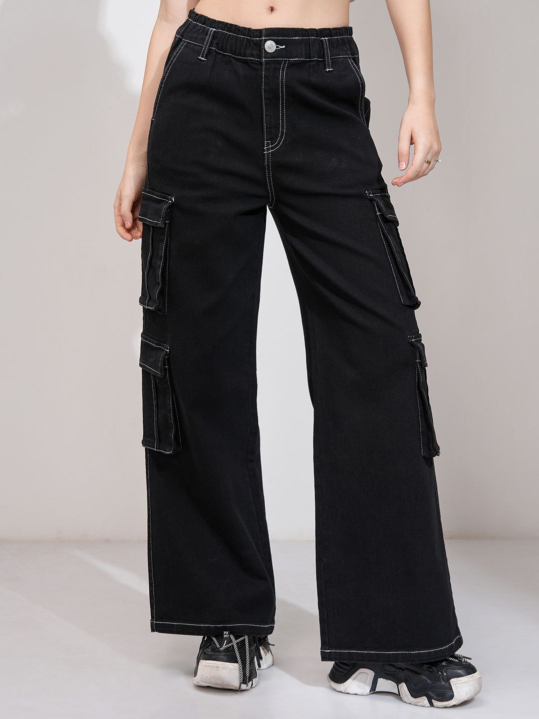 

Street By Tokyo Talkies Women Cargo Stretchable Jeans, Black