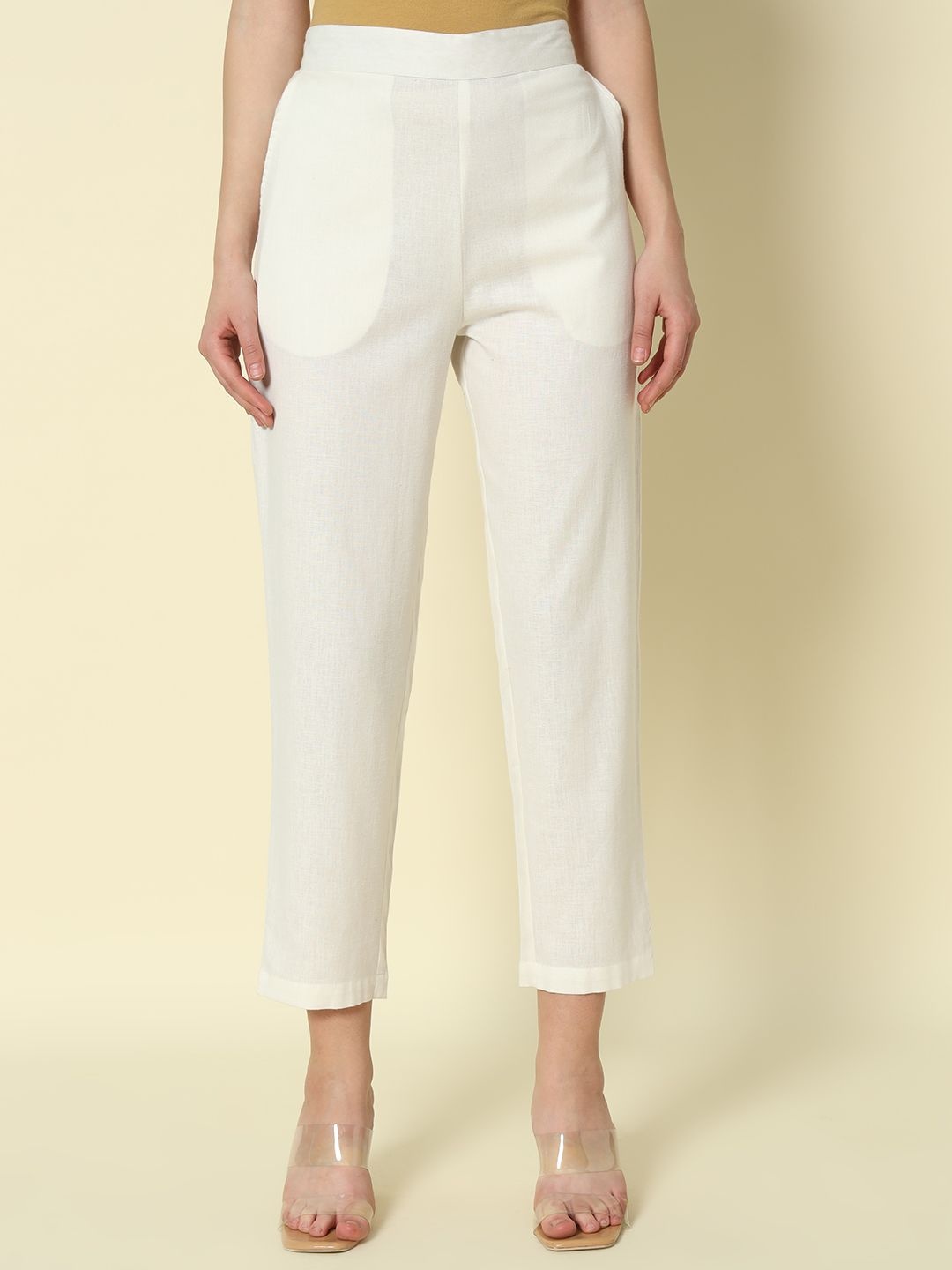 

FIORRA Women Relaxed Trousers, Off white