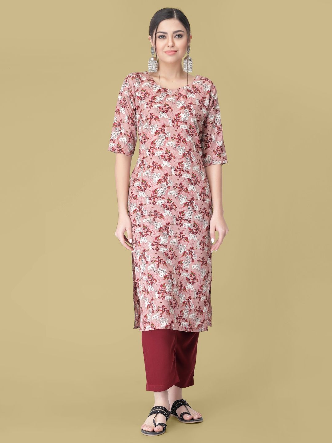 

7Threads Floral Printed Round Neck Straight Kurta with Trouser, Peach