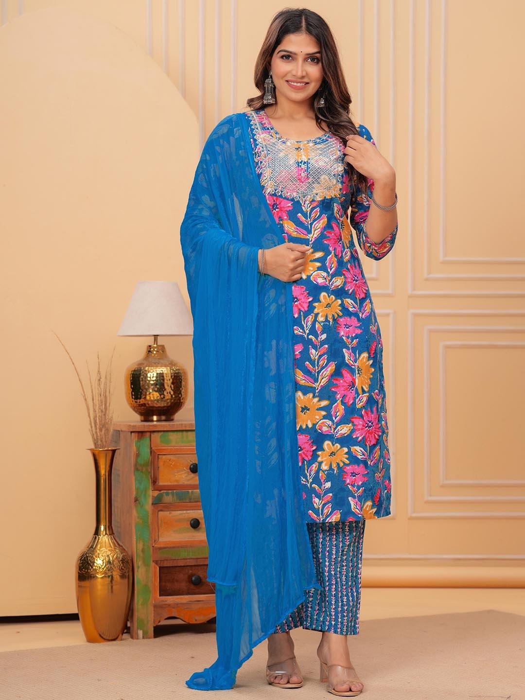 

Aktasa Floral Printed Thread Work Straight Pure Cotton Kurta With Trousers And Dupatta, Turquoise blue