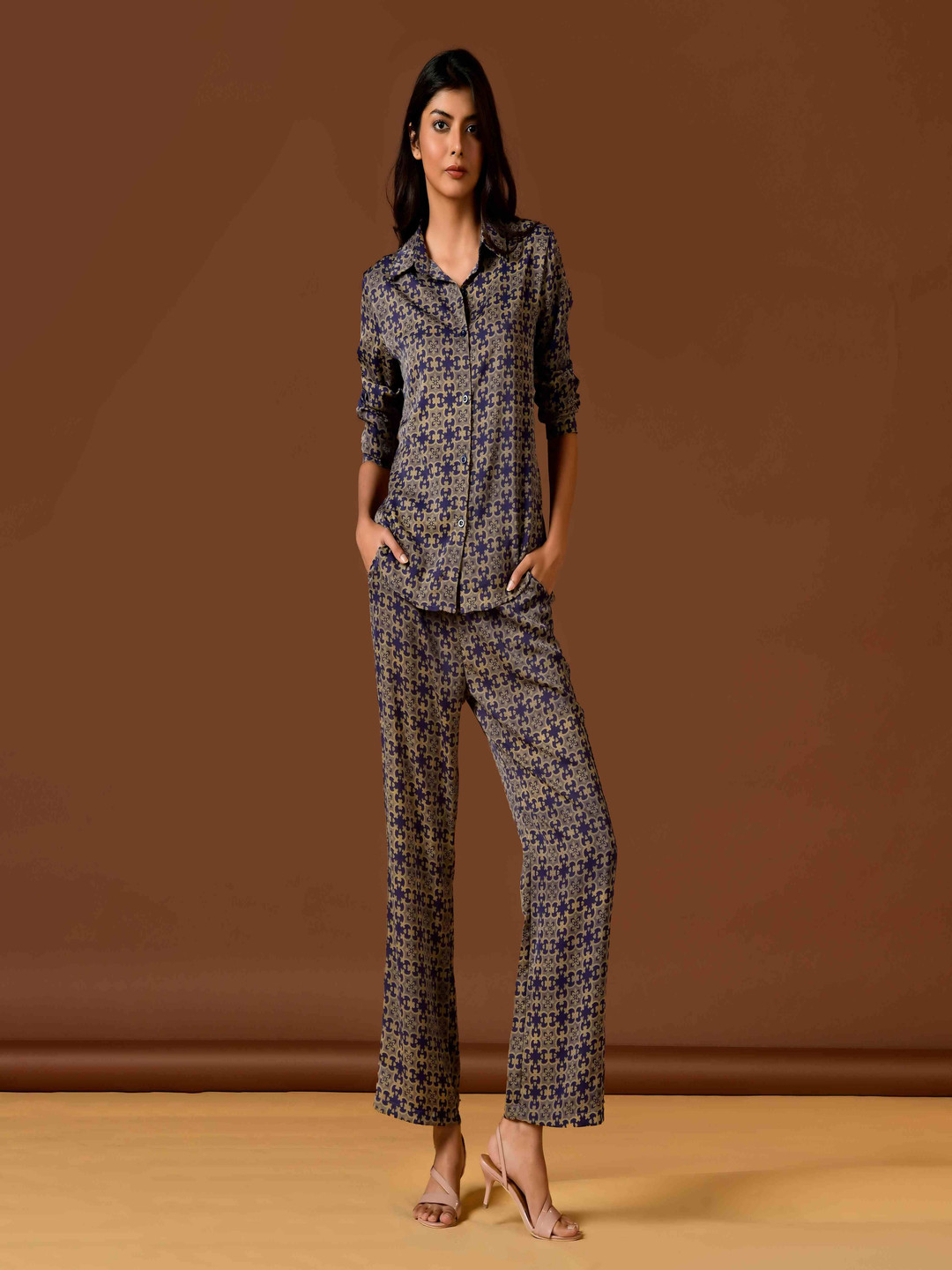

Unityshop Printed Shirt Collar Long Sleeves Shirt With Trouser, Brown