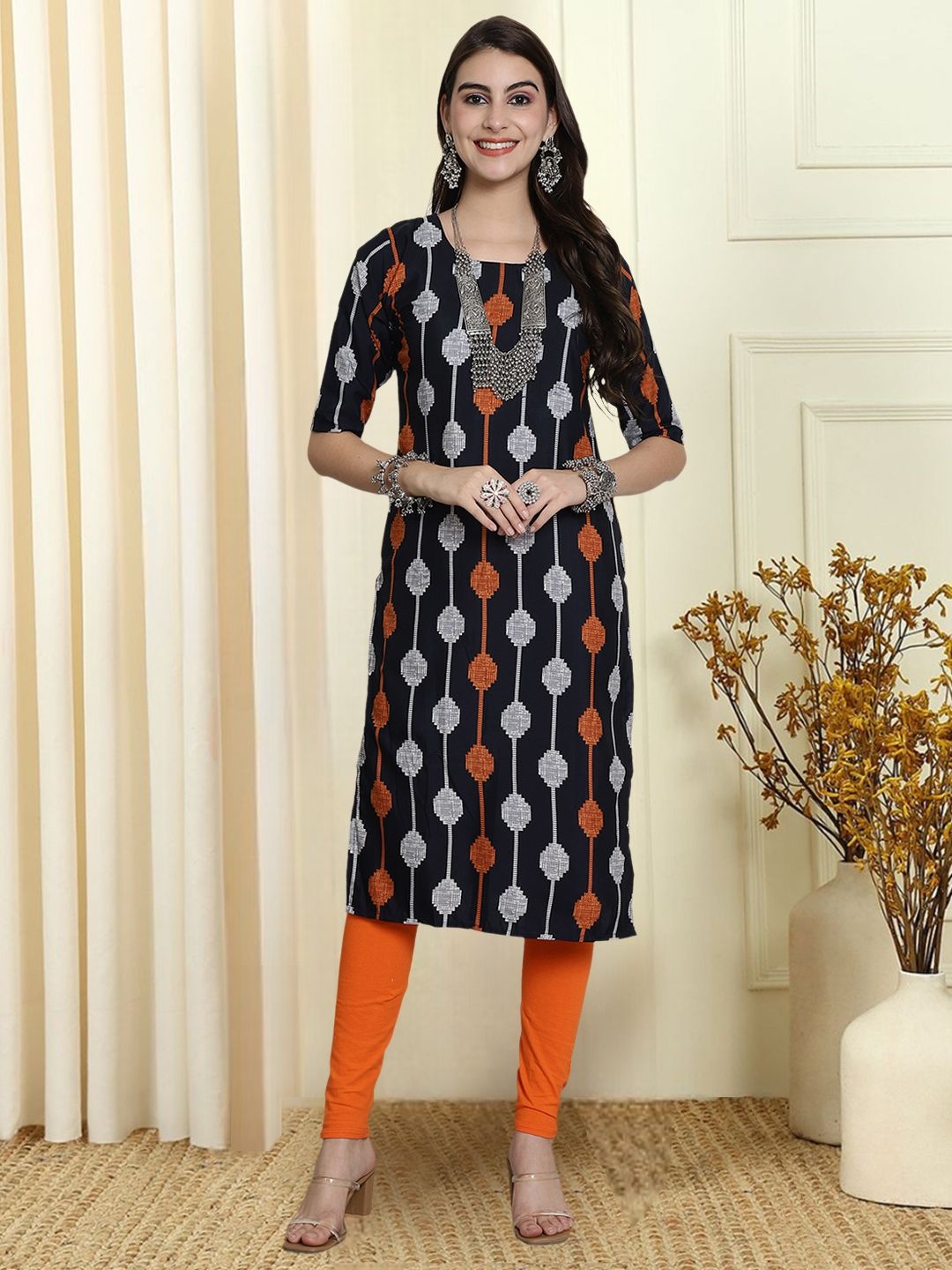 

7Threads Ethnic Motifs Printed Round Neck Straight Shaped Kurta, Black