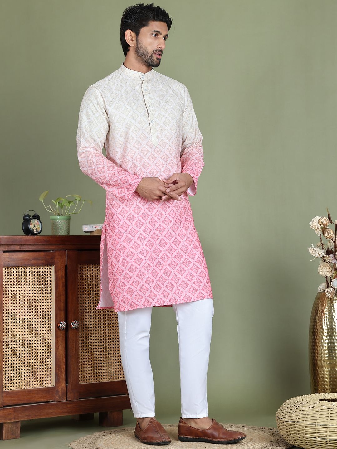 

Jompers Geometric Printed Band Collar Straight Kurta With Trouser, Pink