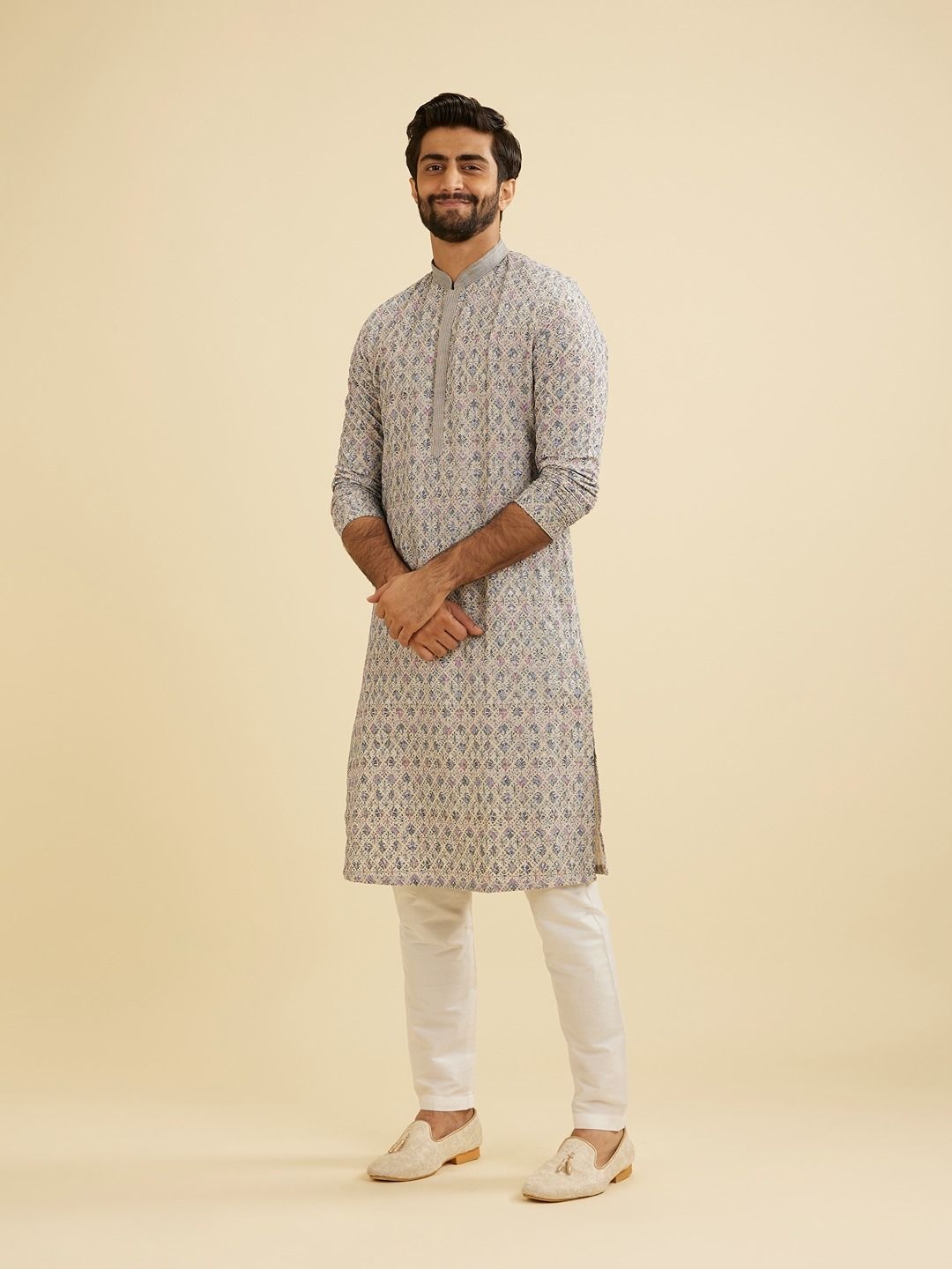 

Manyavar Men Ethnic Motifs Embroidered Mandarin Collar Straight Kurta With Trousers, Grey